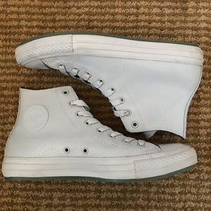Converse shoes